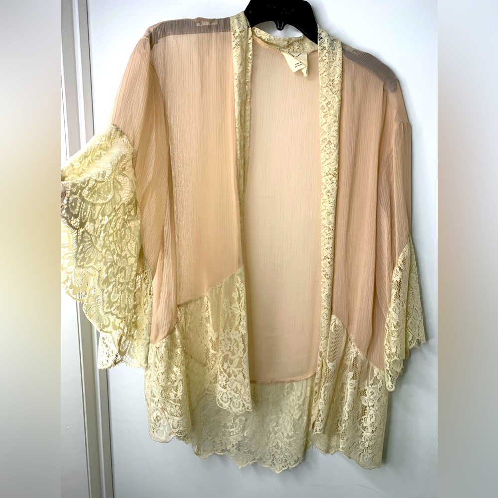 Pins & Needles Womens Boho Sheer
Lace Kimono